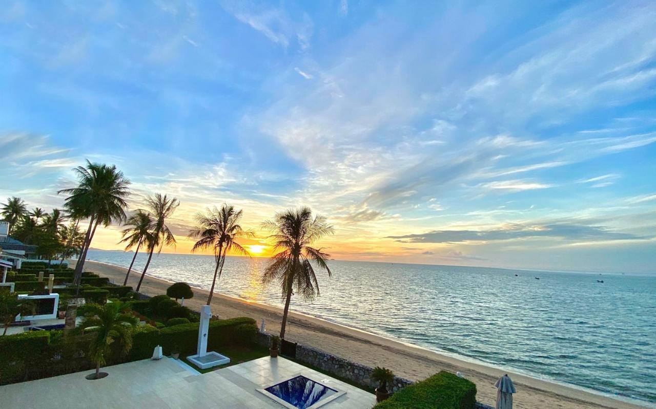 Absolute Beachfront Villa Ban Huai Yang Exterior photo