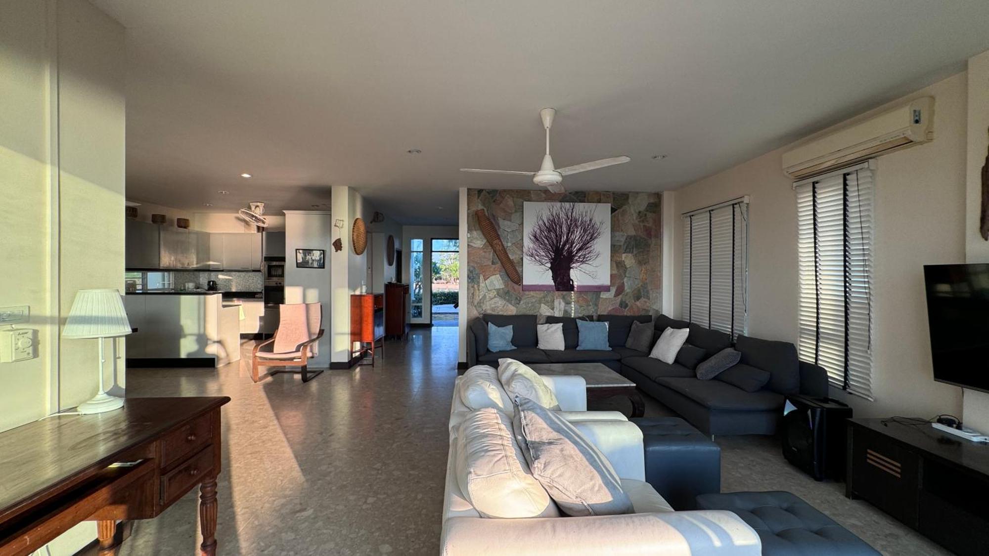 Absolute Beachfront Villa Ban Huai Yang Exterior photo
